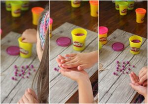 … kneten wir mit Play-Doh anlässlich des diesjährigen Kindergartenpreises (Werbung inkl. Gewinnspiel)