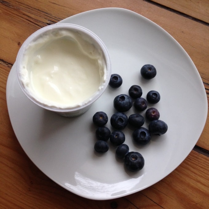 Heidelbeer-Joghurt - Kinder, kommt essen!