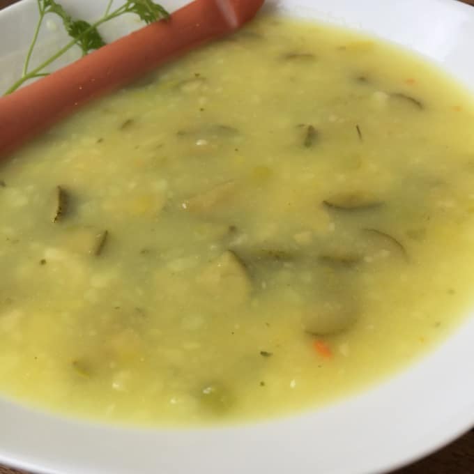 Kartroffelsuppe Gurken Gurkensuppe eingebrannte Hunde (4)