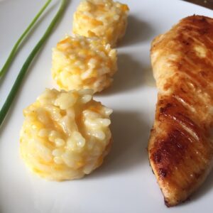 Möhren-Parmesan-Risotto mit Hähnchenbrust