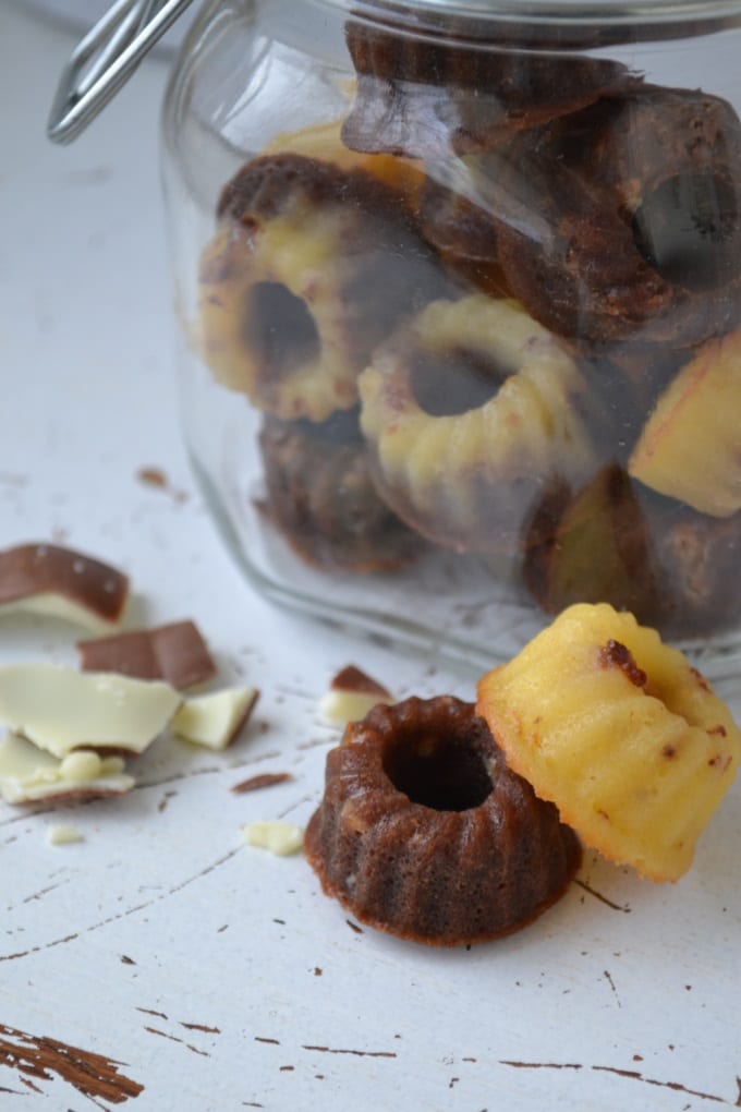 Mini Gugl mit Kinderschokolade - Kinder, kommt essen!