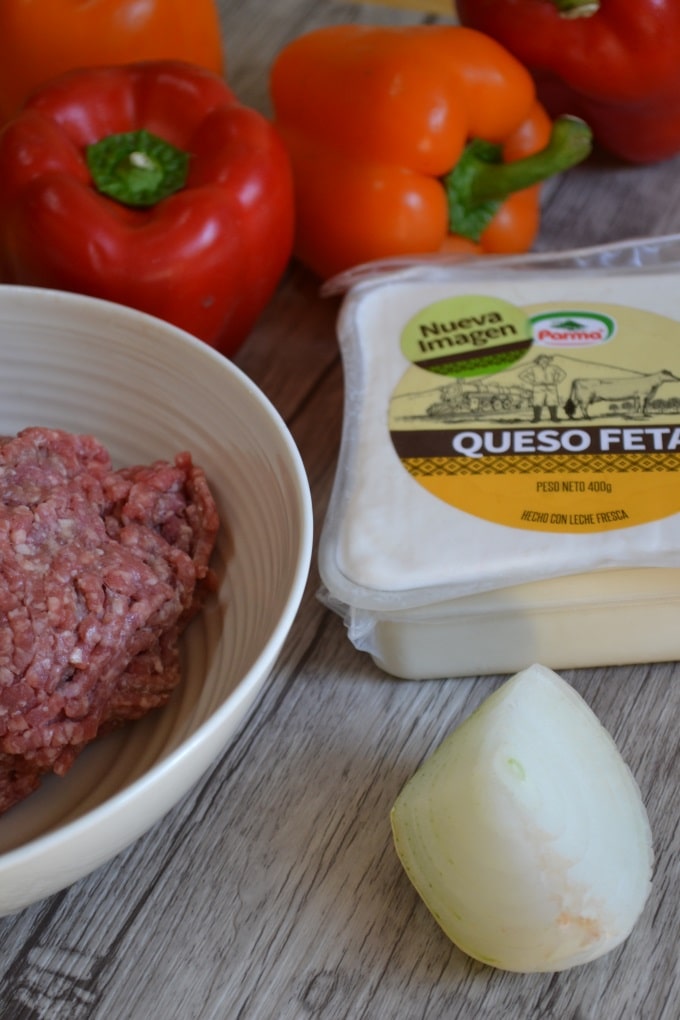 Paprika gefüllt Hackfleisch Feta (1)