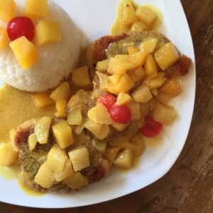 Hähnchenschnitzel mit Früchte-Curry-Soße