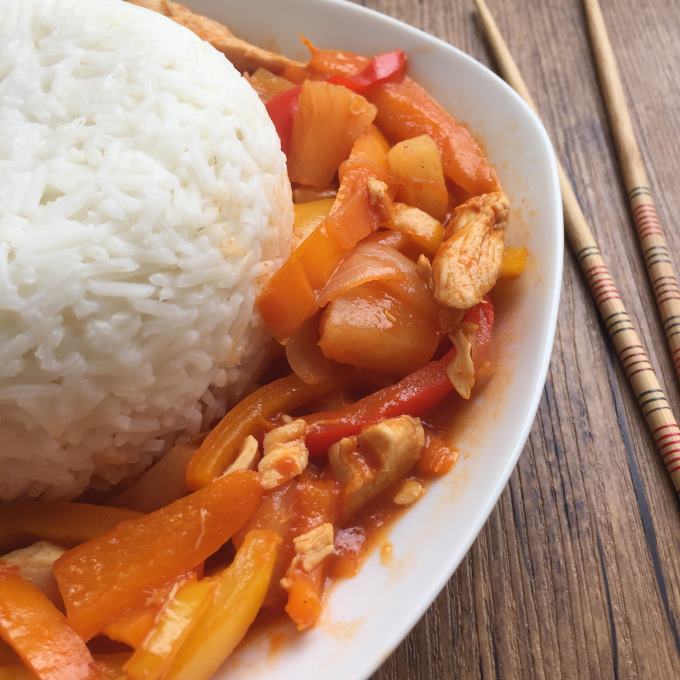 Hähnchen süß-sauer mit Reis - Kinder, kommt essen!