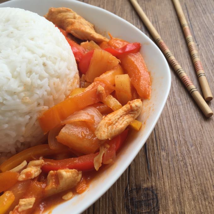 Hähnchen süß-sauer mit Reis - Kinder, kommt essen!