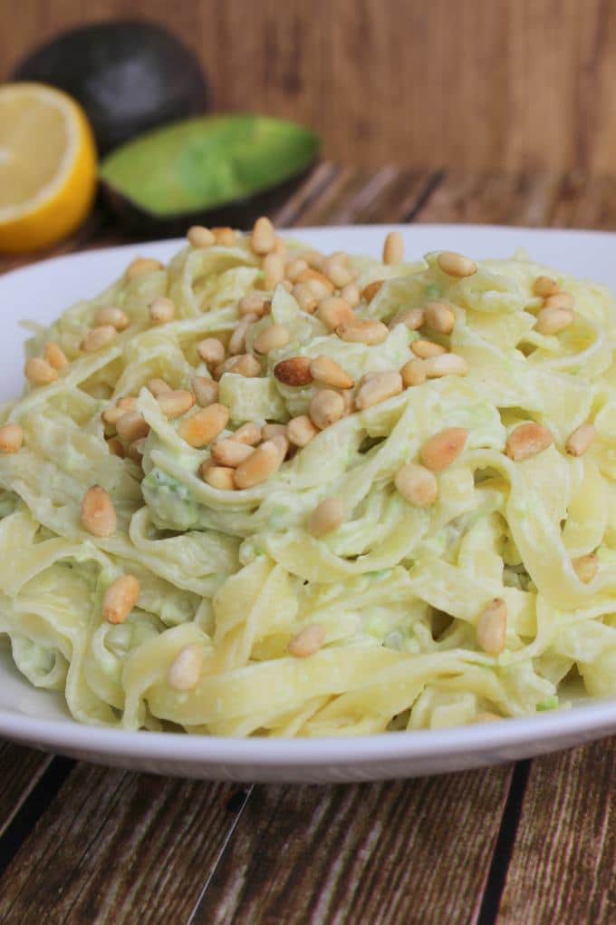 Pasta mit Avocado-Frischkäse-Soße (1)