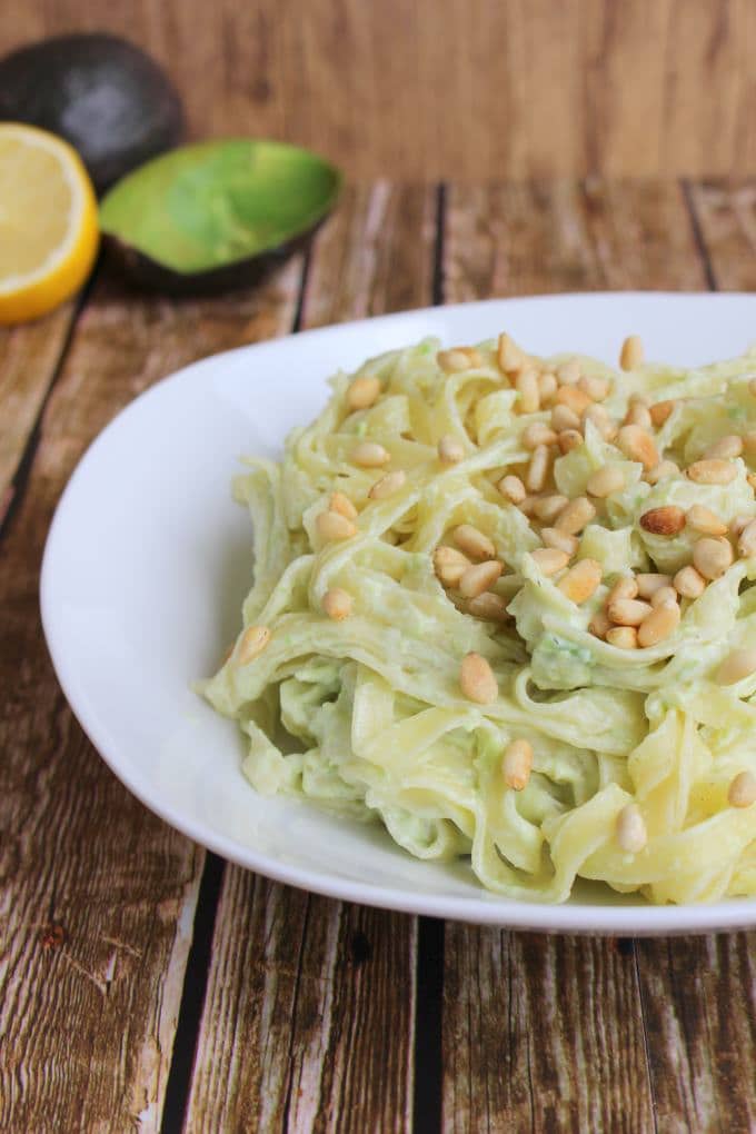 Pasta mit Avocado-Frischkäse-Soße (2)