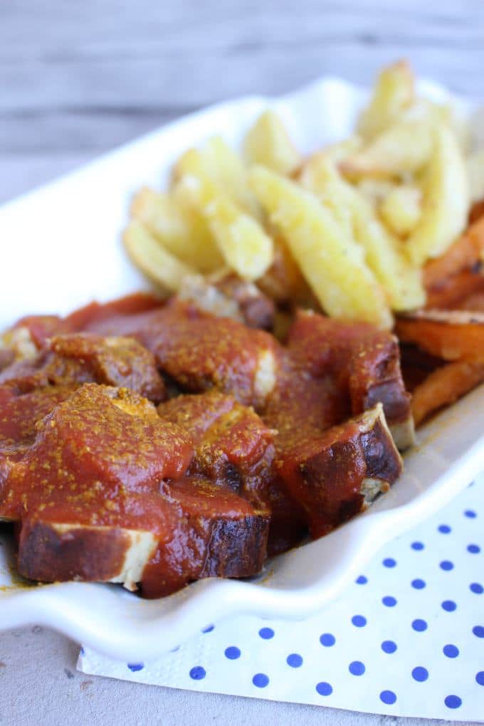 Zweierlei Pommes Currywurst (5)