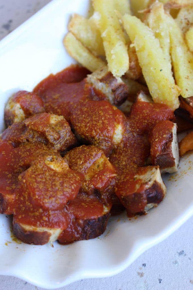 Zweierlei Pommes Currywurst (7)