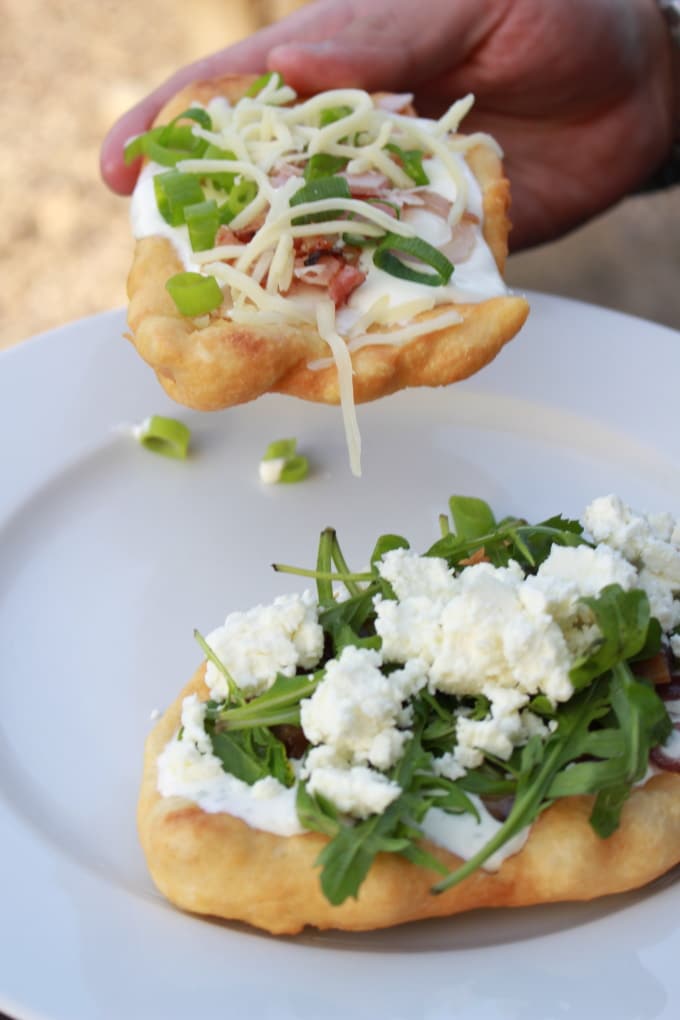 Leckere Lángos selbst gemacht - schmecken perfekt