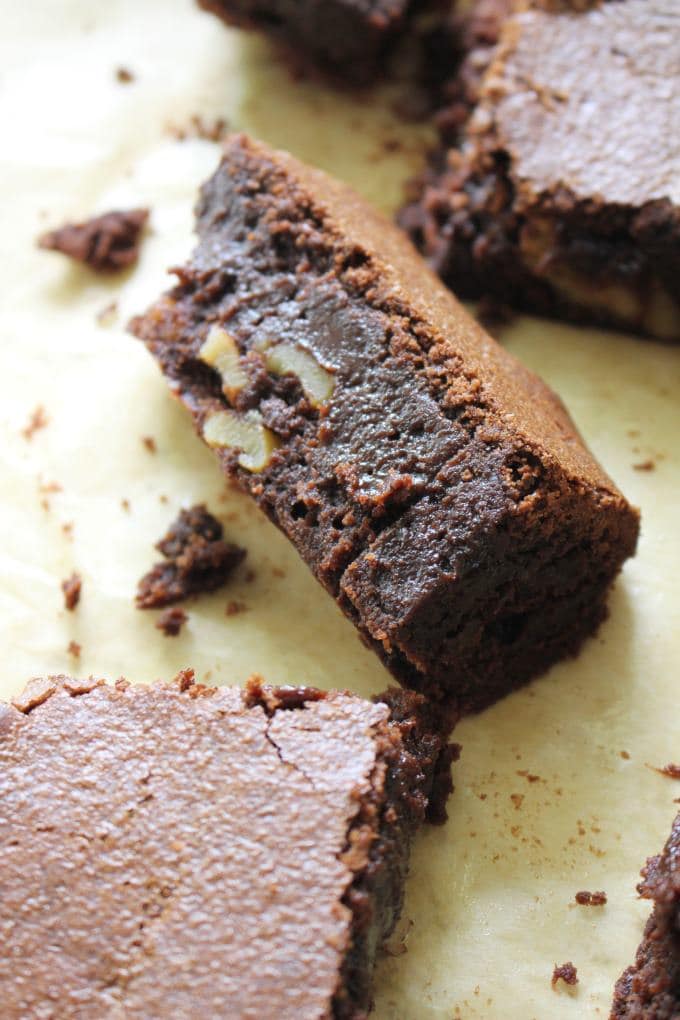 Brownies mit Walnüssen - Kinder, kommt essen!