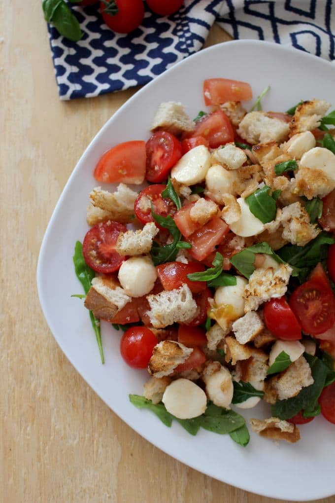 Brotsalat (Panzanella) - Kinder, kommt essen!