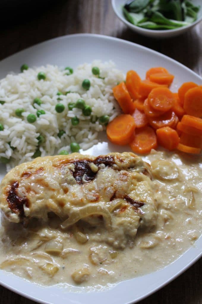 Zwiebel Sahne Hähnchen