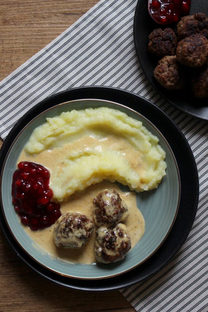 Köttbullar (schwedische Fleischbällchen)