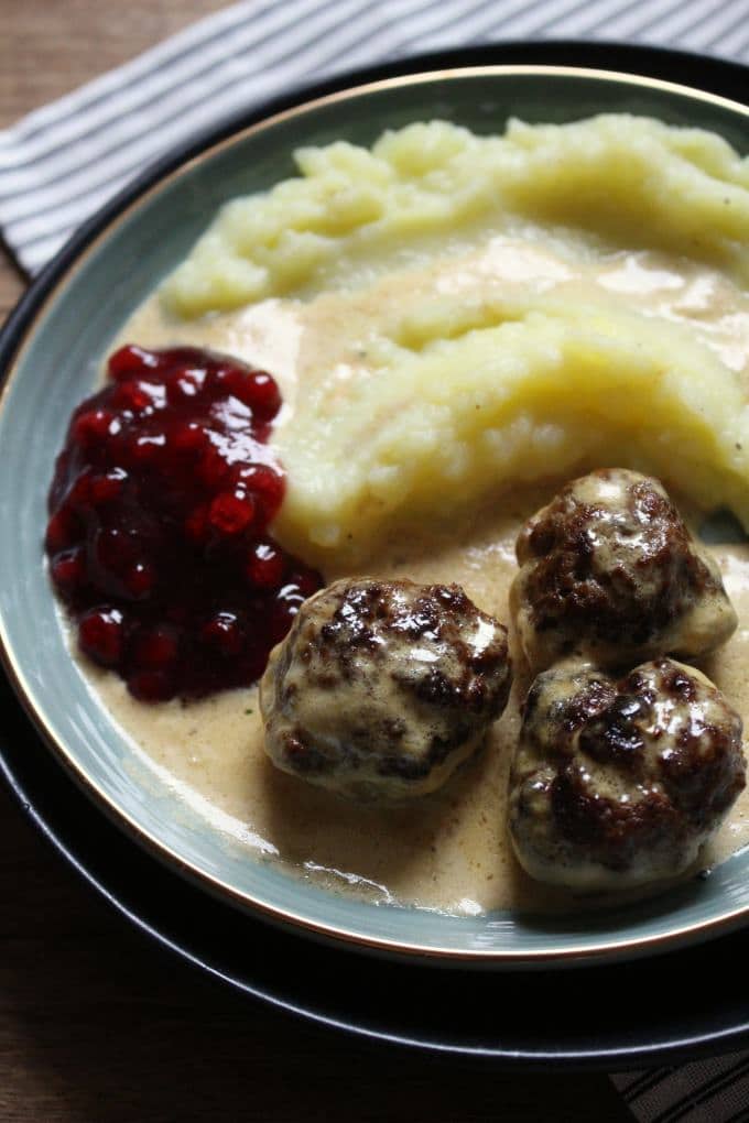 Köttbullar (schwedische Fleischbällchen)