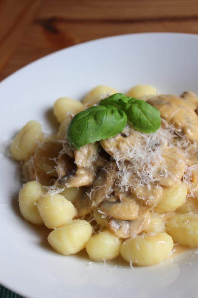 Gnocchi mit Pilz-Käse-Sauce