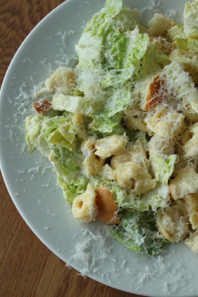 Caesar Tortellini Salat