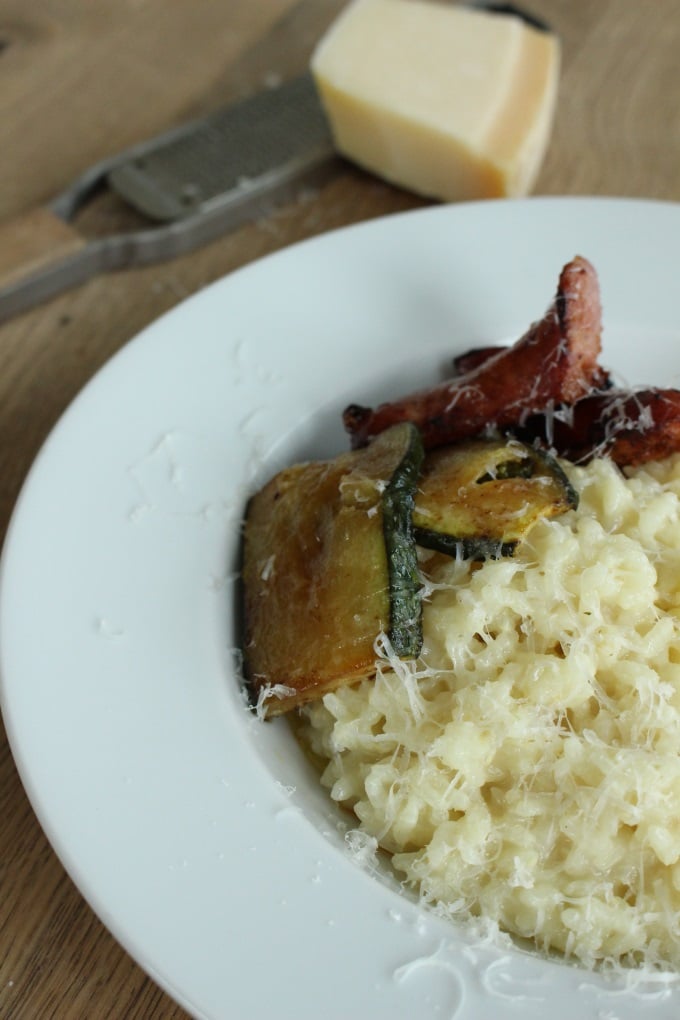 Risotto mit Mettwurst und Zucchini