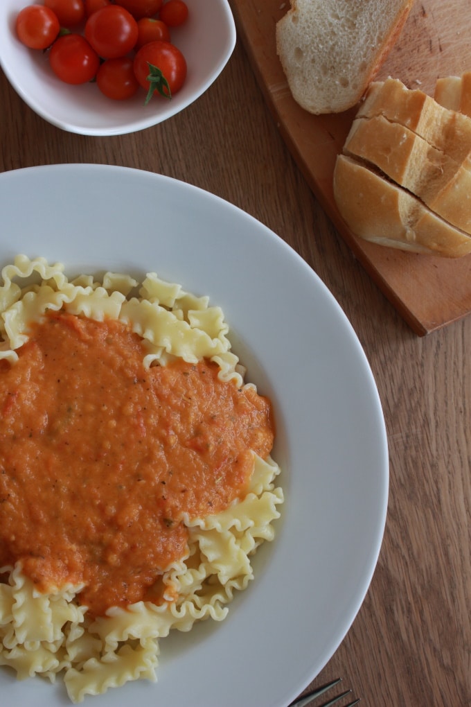 Pasta mit frischer Tomatensauce