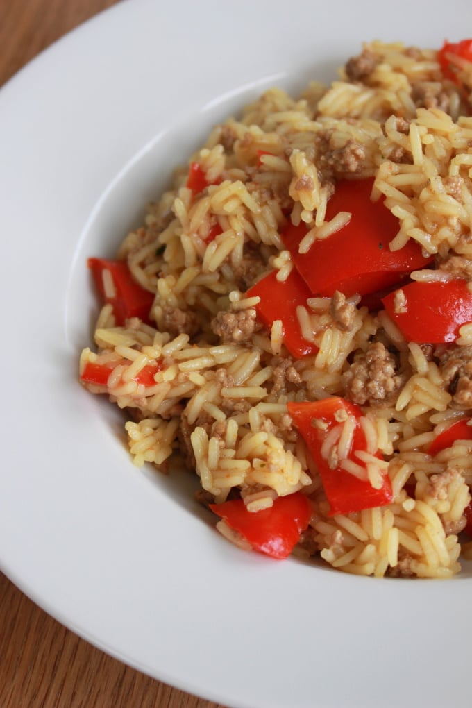 Paprika-Reis-Pfanne mit Hackfleisch - Kinder, kommt essen!