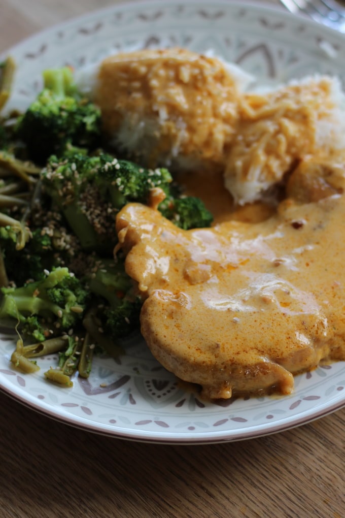 Putenschnitzel &amp;quot;Saté&amp;quot; mit Reis und Gemüse für die ganze Familie