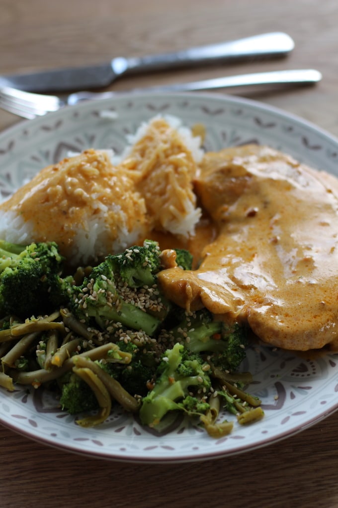 Putenschnitzel &amp;quot;Saté&amp;quot; mit Reis und Gemüse für die ganze Familie