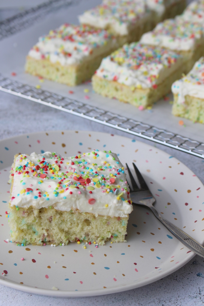 Funfetti-Cake