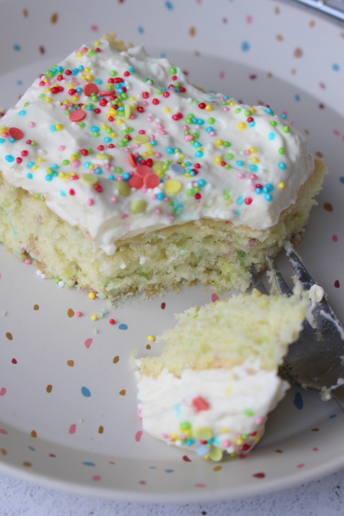 Funfetti-Cake