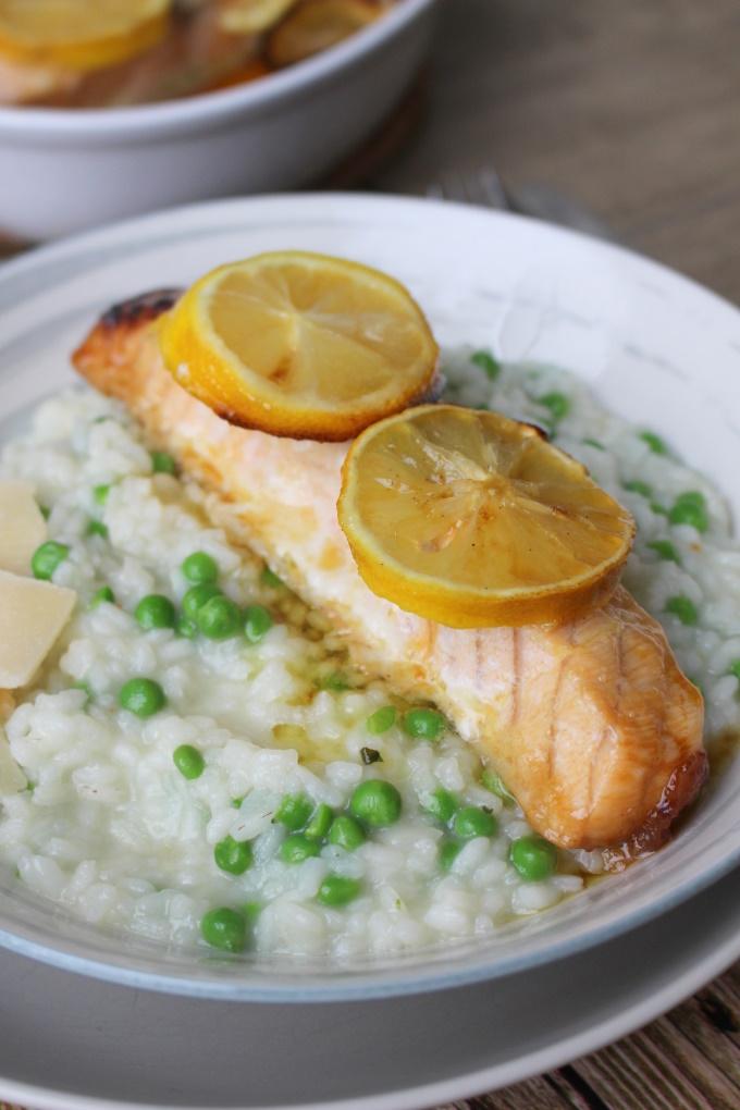 Zitronen-Lachs auf Erbsenrisotto