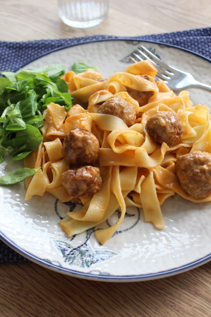 Pasta mit Bratwurst