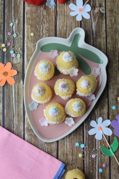 🍓Mini-Gugl mit Erdbeersahne-einfaches Rezept in 2 Schritten