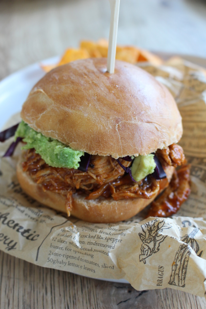 Pulled Chicken Burger
