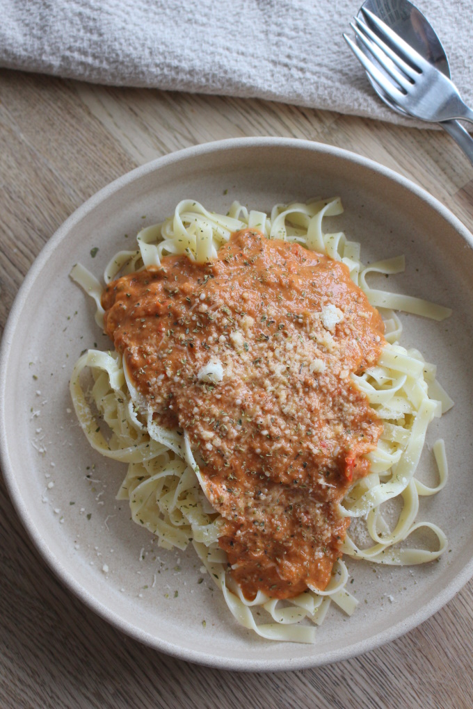 Pasta mit Gemüse-Frischkäse-Sauce
