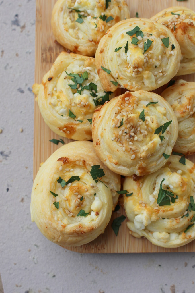 Blätterteig-Feta-Schnecken